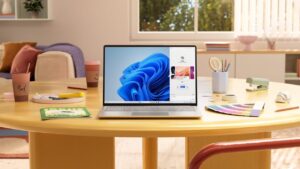 As Windows 10 inches closer to its death, Windows 11 appears to somehow get less popular